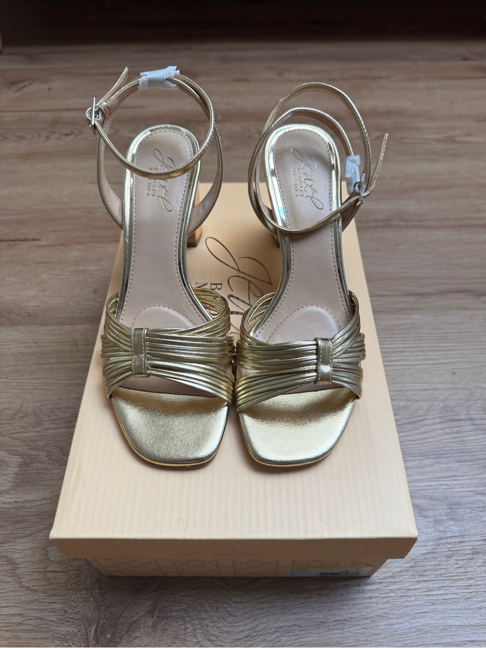 Jewel Badgley Mischka Zaylee Ankle Strap Sandals